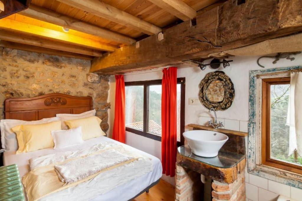 El Nido De La Golondrina Villa Llanes Exterior foto